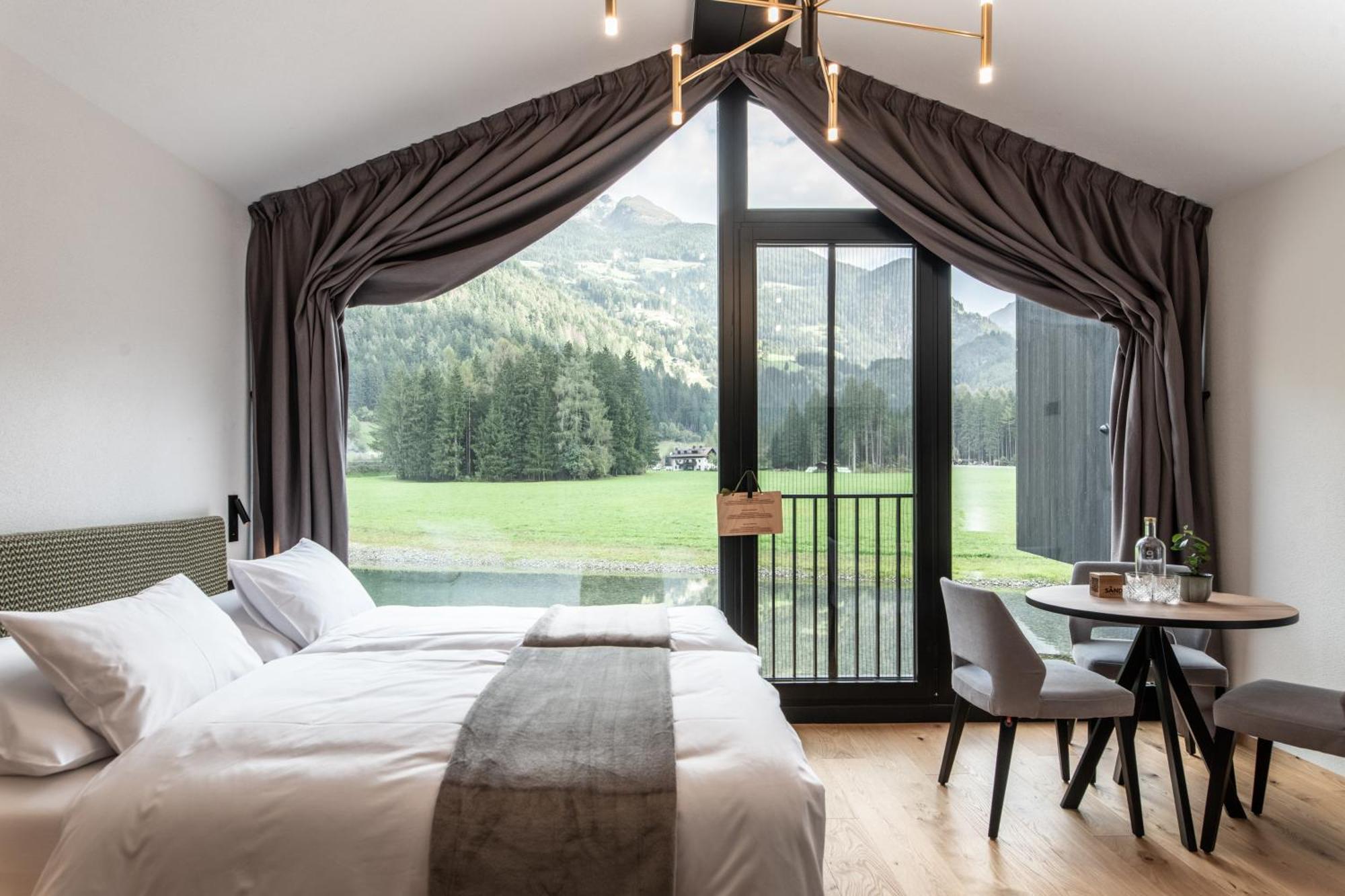 Sandgold Alpine Glamping Campo Tures Exterior photo